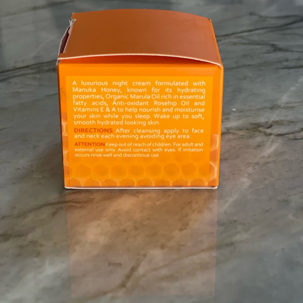 SHE - Australia - Manuka Honey Night Cream - 50 ml or 1.69 fl oz - New in Box - Picture 4 of 4